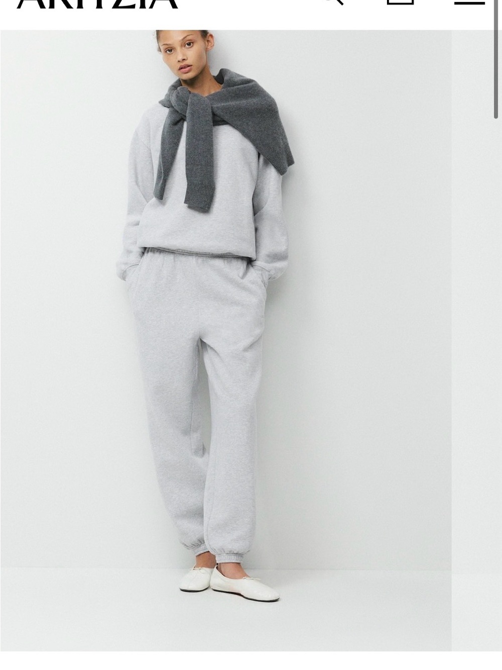 Aritzia Gray Sweatpants with Elastic Cuff - Picture 3 of 3